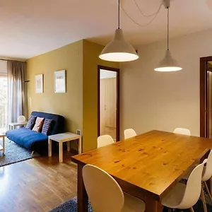 Comfortable 4 2bath W Balcony Appartement